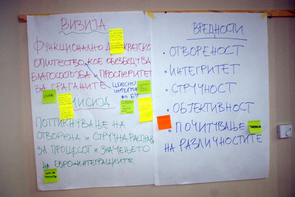 374432_10151274817955872_625122442_n